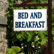 Il divieto di adibire gli appartamenti a bed and breakfast va trascritto